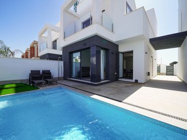 Casa con piscina en alquiler en Santiago de la Ribera