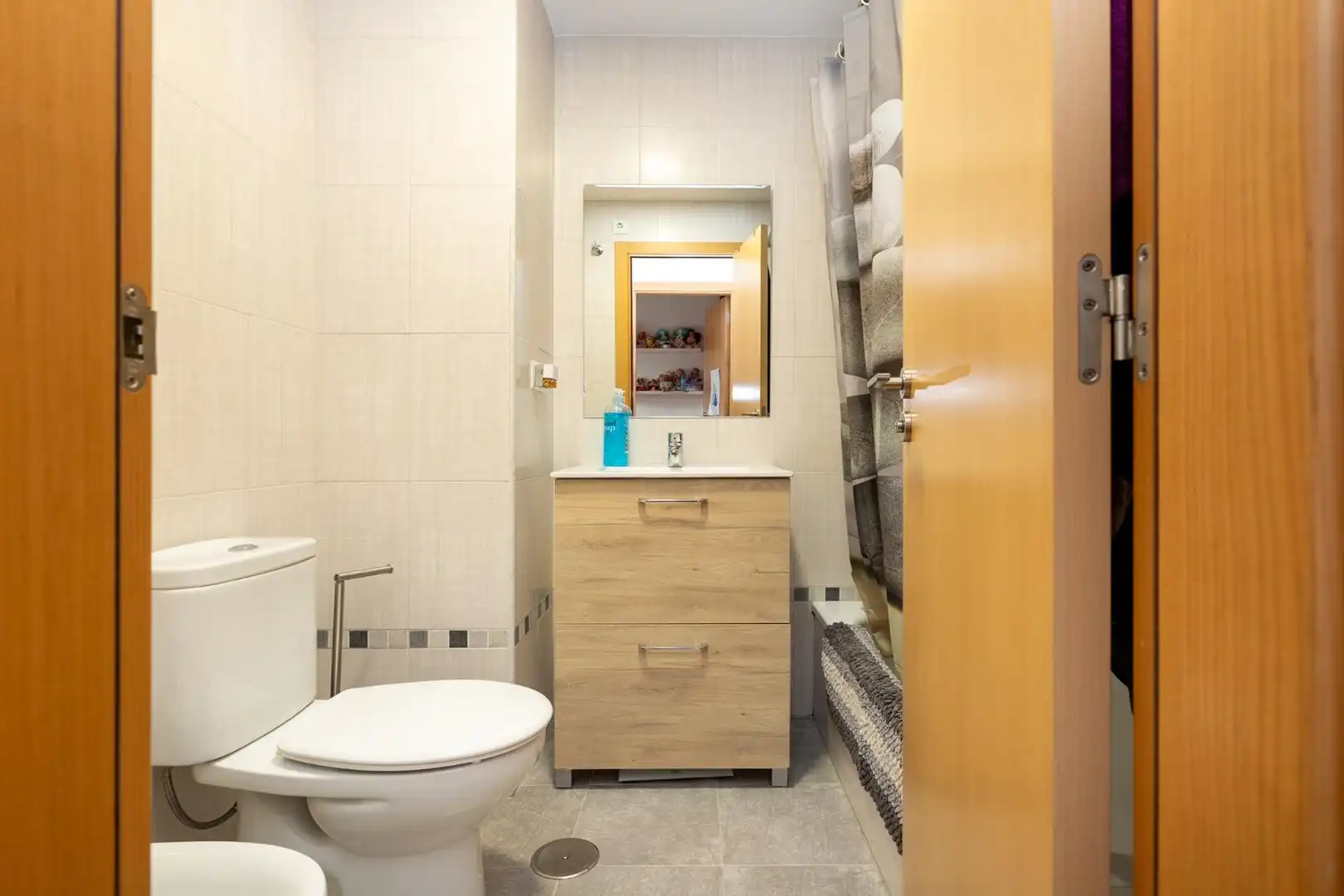 Baño de Ático en venta en Atarfe con Aire acondicionado, Terraza y Trastero