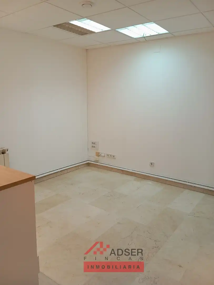 Büro mit Aufzug zur Miete in Logroño - vara de rey, imagen 14