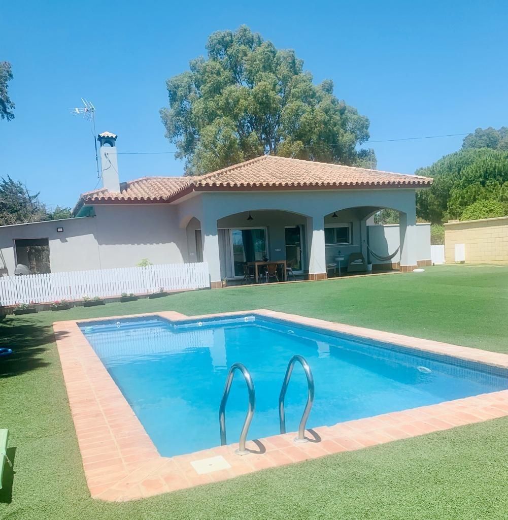 House or chalet for sale in Los Franceses – La Vega, Chiclana de la Frontera