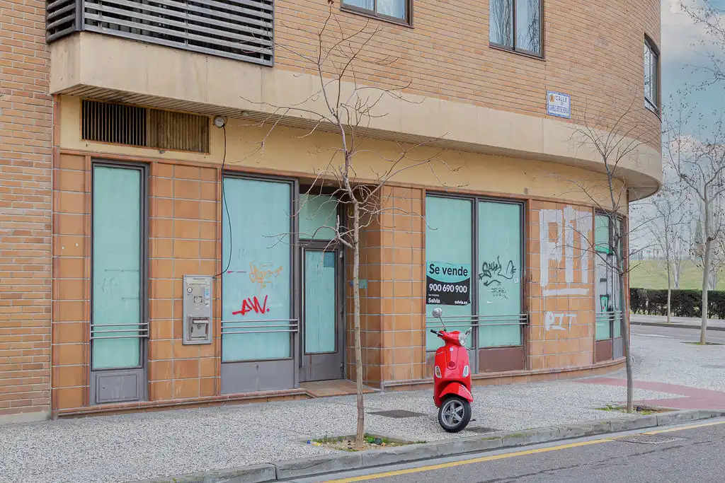Local comercial en venda a CL BALBINO ORENSANZ, imagen 3