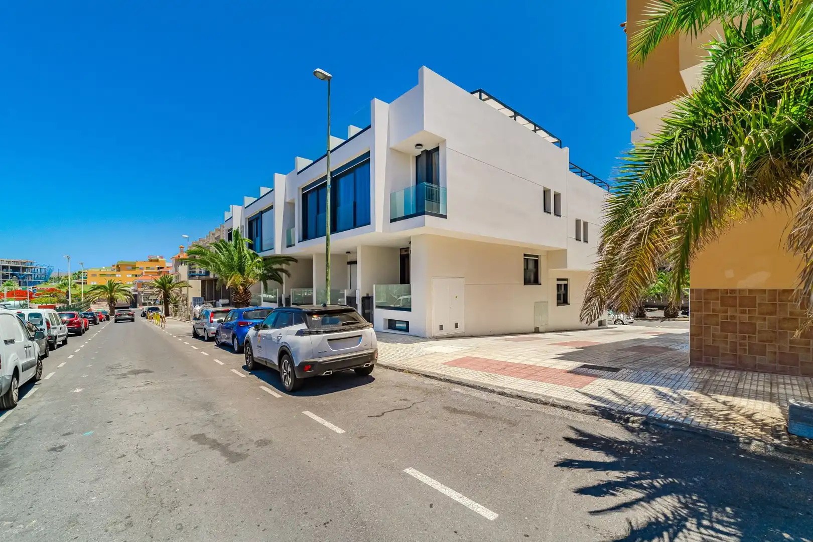 Vista exterior de Casa o chalet en venta en Guía de Isora con Terraza