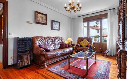 Living room of Flat for sale in Berastegi  with Heating, Terrace and Furnished