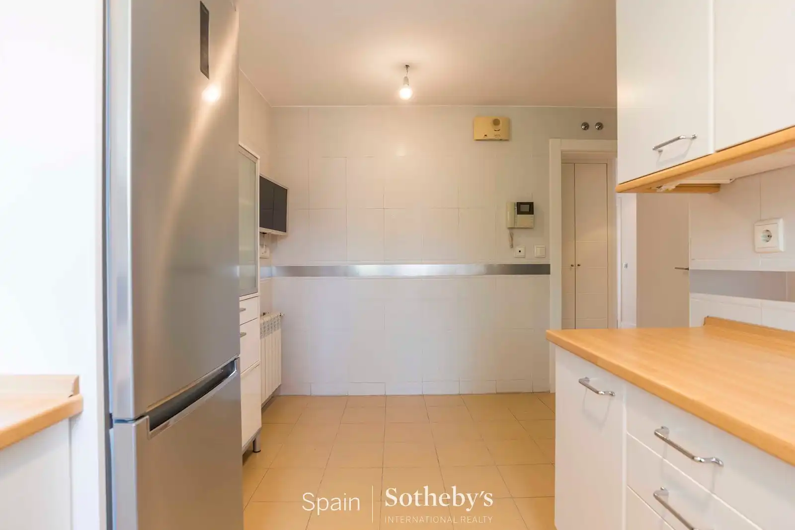 Cuina de Apartament de lloguer en Pozuelo de Alarcón amb Aire condicionat, Calefacció i Terrassa
