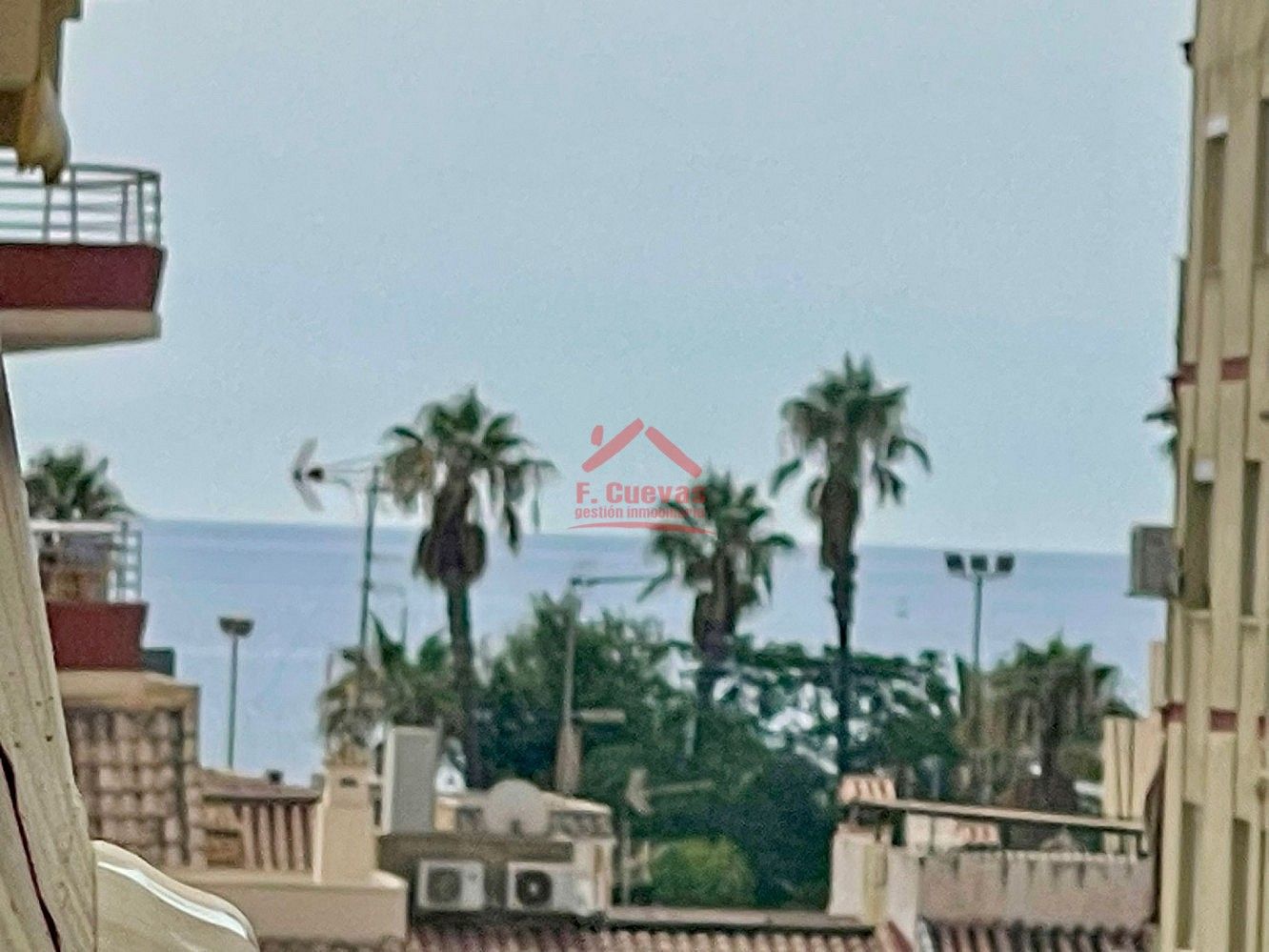 Vista exterior de Apartament en venda en Vélez-Málaga amb Terrassa i Forn
