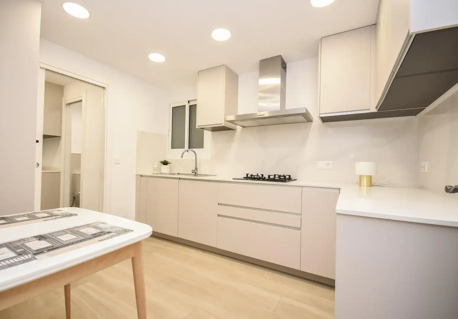 Cocina de Piso en venta en  Palma de Mallorca con Aire acondicionado, Parquet y Terraza