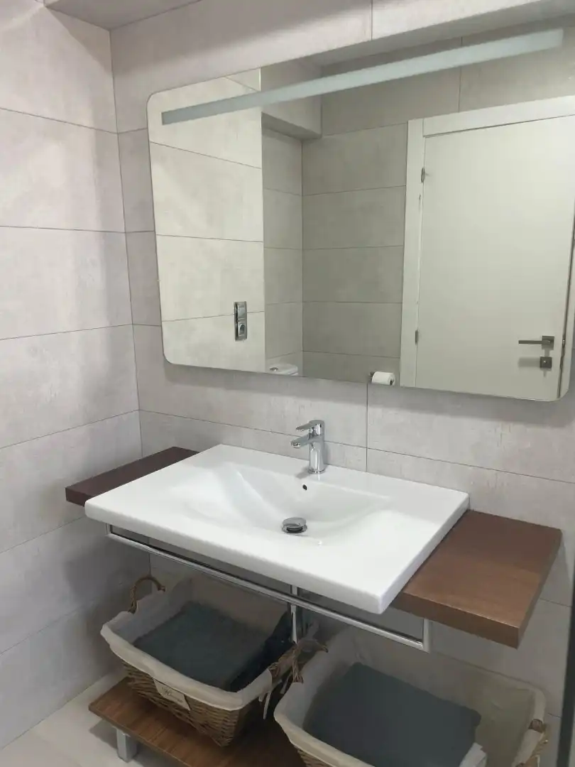 Bany de Apartament en venda en Benicasim / Benicàssim amb Aire condicionat, Terrassa i Traster