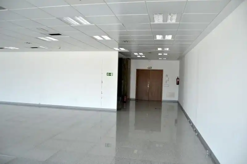 Ufficio con ascensore in affitto a Paseo del Ocio 4, imagen 8