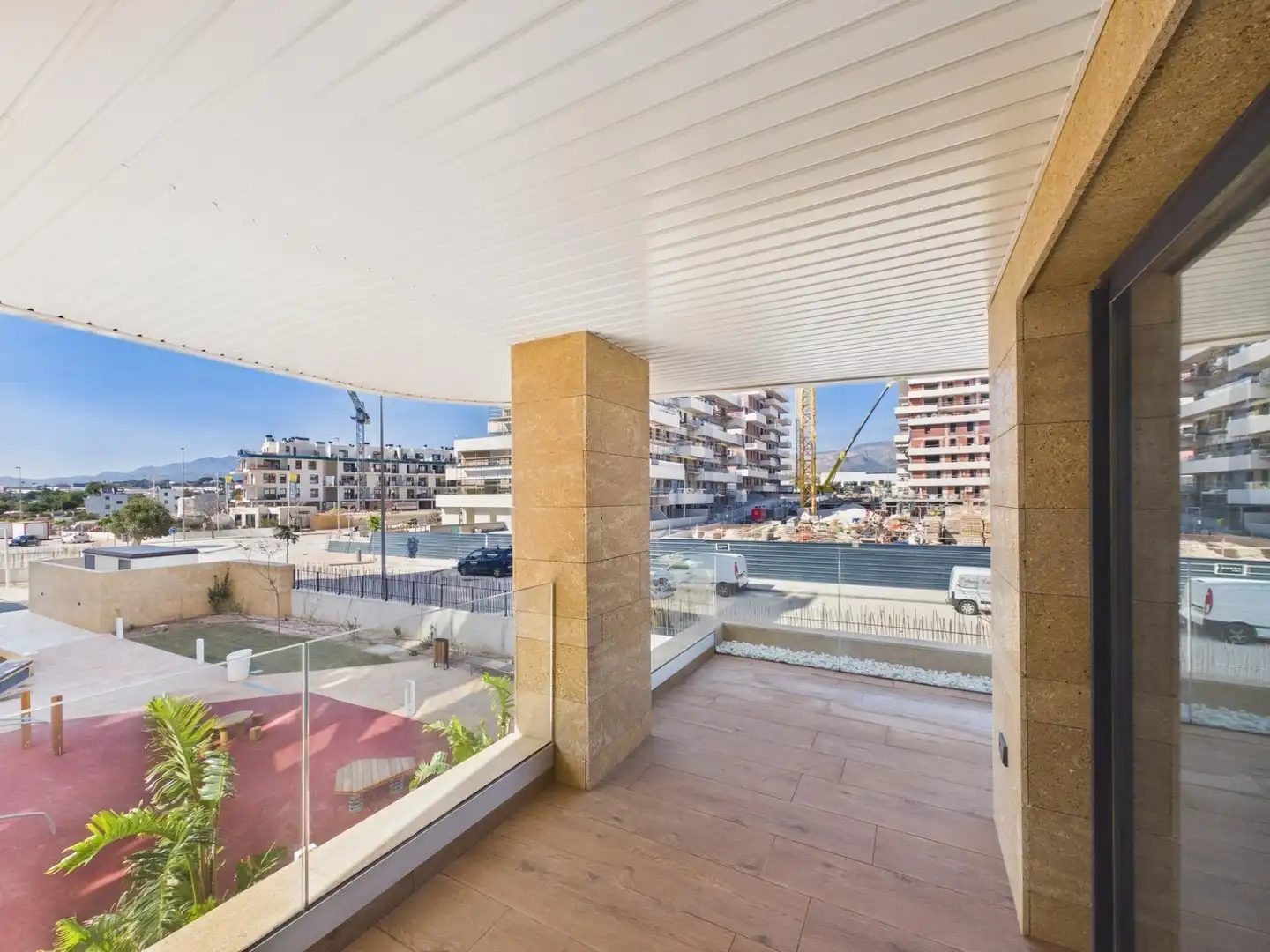 Flat with pool for sale in Platja de Torres