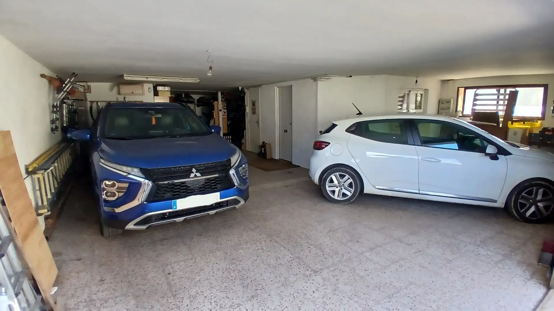Aparcament de Casa o xalet en venda en Guadarrama amb Aire condicionat, Calefacció i Jardí privat
