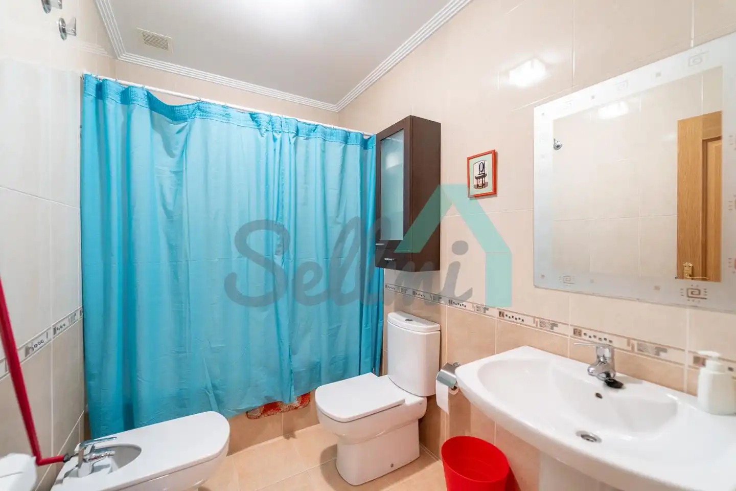 Baño de Piso en venta en Tineo con Calefacción, Parquet y Trastero