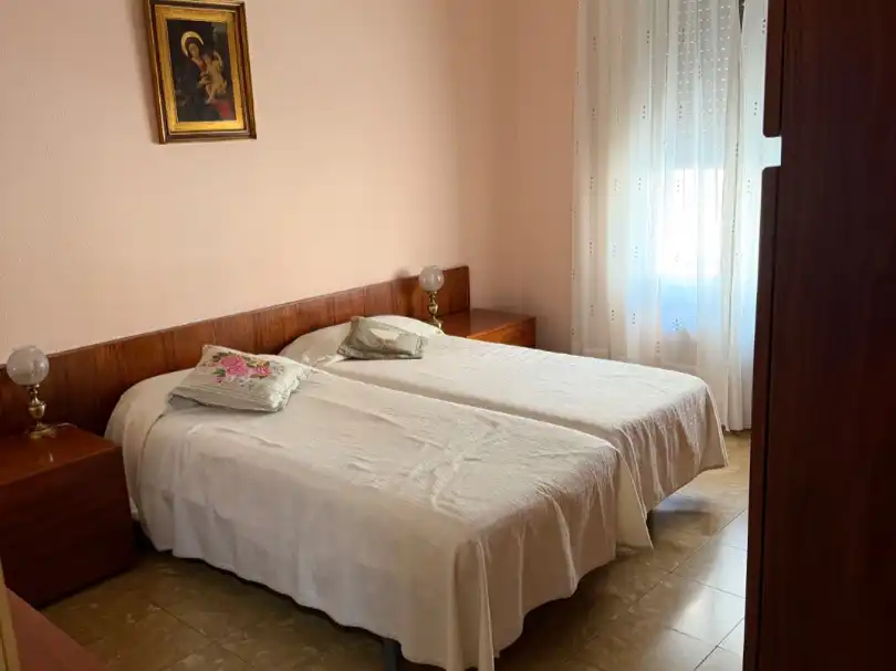 Flat for sale in Santa Joana d’Arc 32, imagen 3