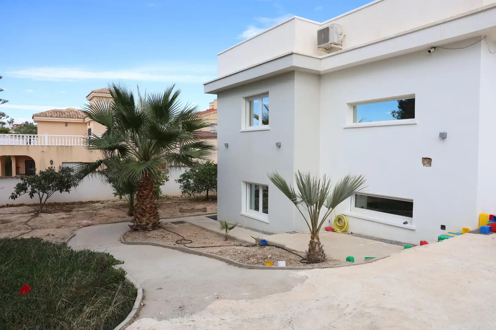 Vista exterior de Casa o xalet en venda en Rojales amb Piscina