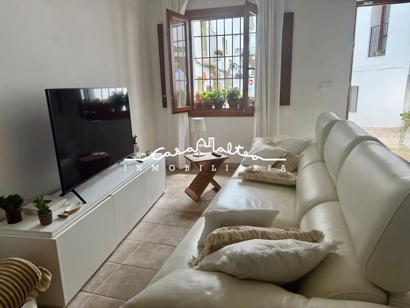 Sala de estar de Planta baja en venta en Altea con Aire acondicionado, Terraza y Amueblado