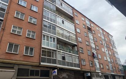 Exterior view of Flat for sale in Burgos Capital  with Terrace