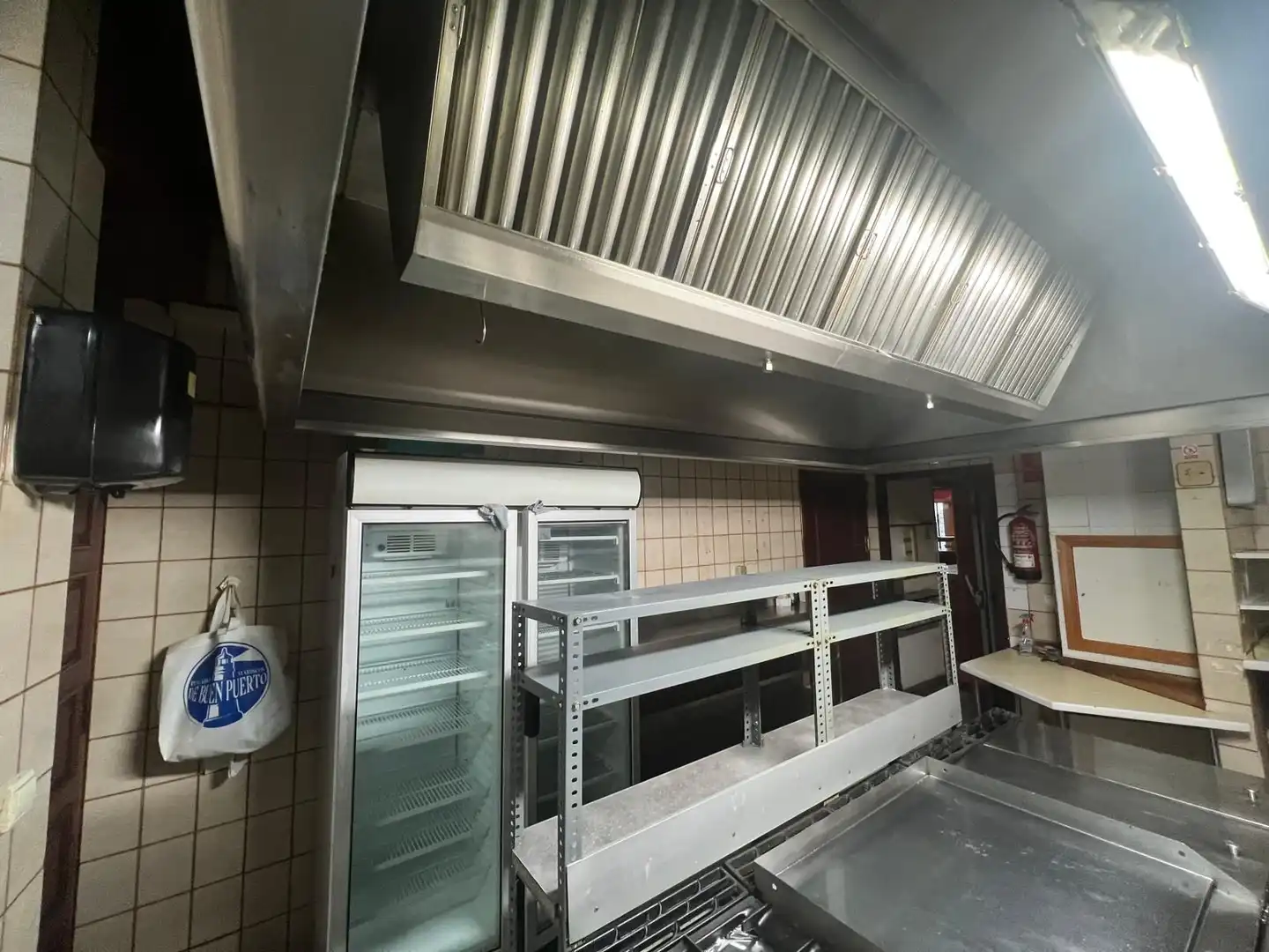 Cocina de Nave industrial en venta en Muñogalindo