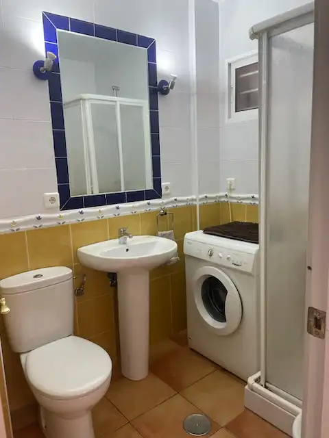 Apartments for rent in Avenida Gamonal, Parque de la Paloma