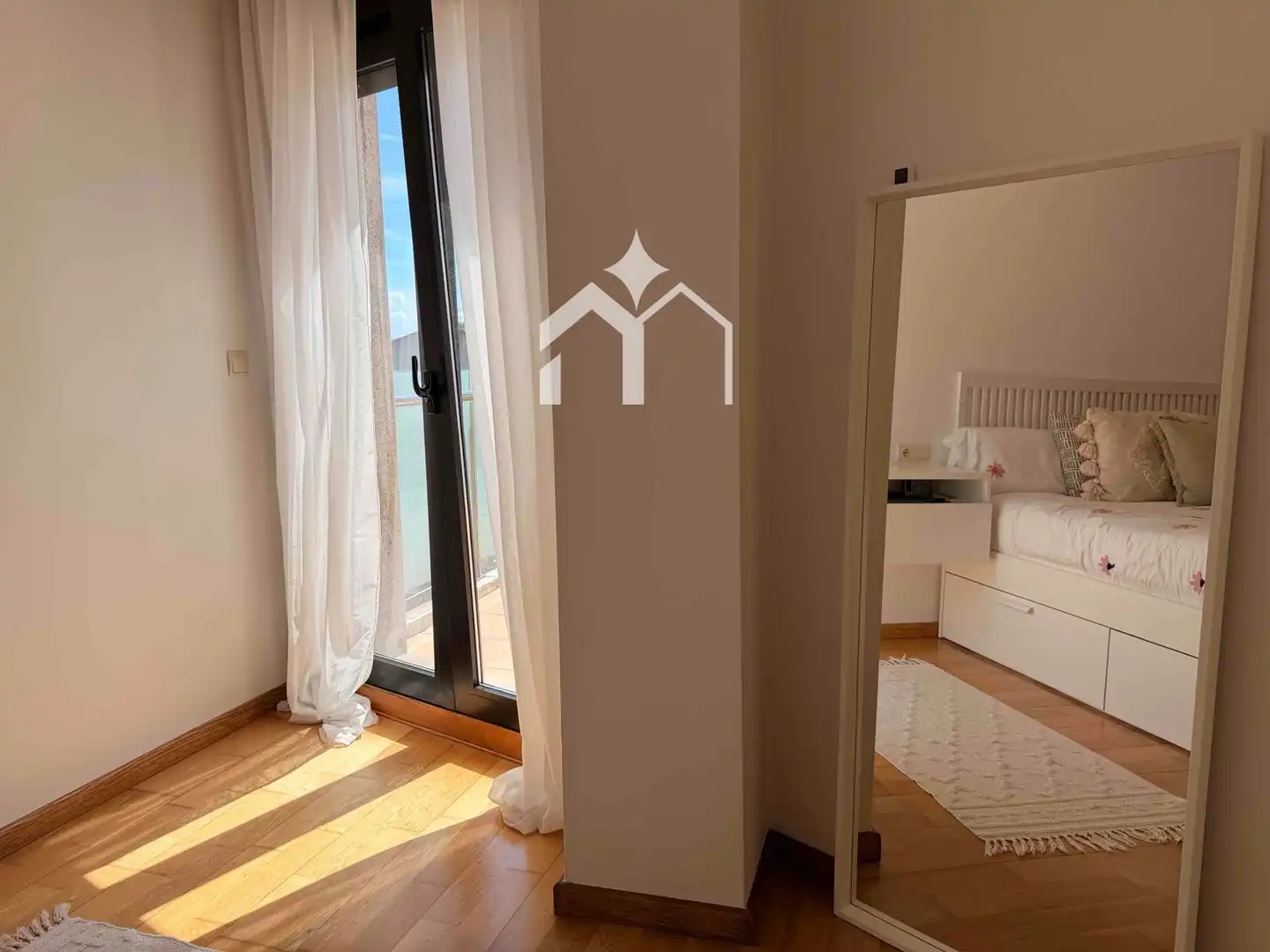 Habitación de Piso en venta en Moaña con Calefacción, Trastero y Piscina