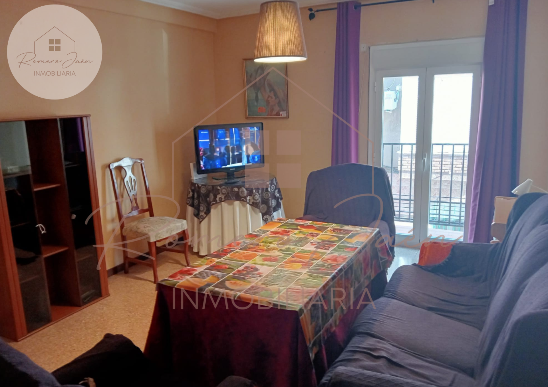 Sala d'estar de Pis en venda en  Jaén Capital amb Moblat