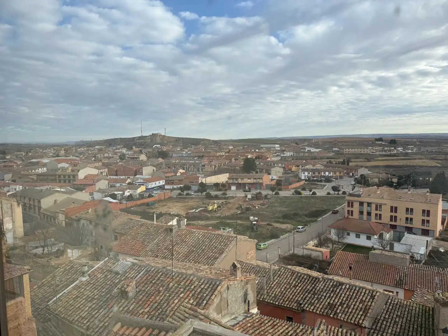 Vista exterior de Casa o xalet en venda en Calatorao amb Calefacció, Jardí privat i Terrassa