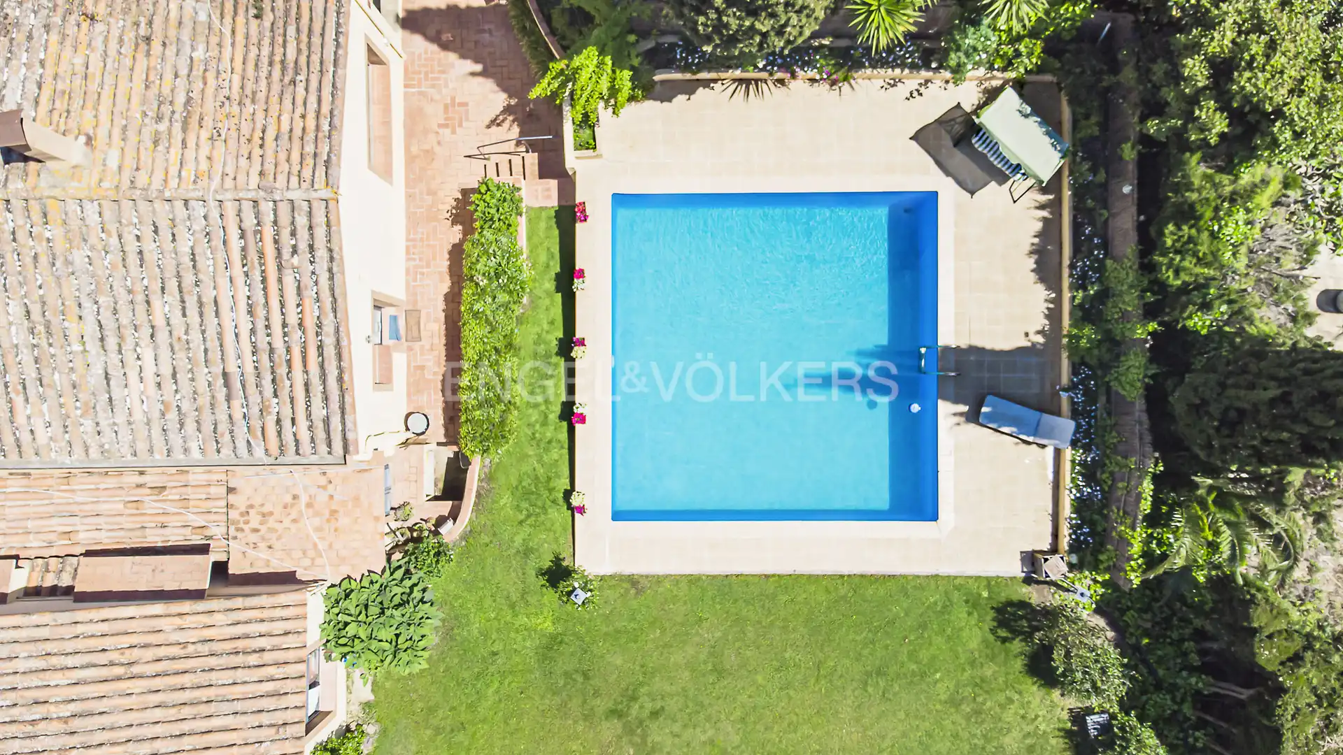 Piscina de Finca rústica en venta en Arenys de Munt con Aire acondicionado, Calefacción y Jardín privado