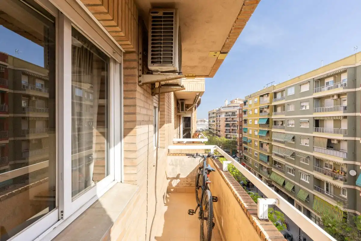 Balcony of Flat for sale in Valencia  with Air Conditioner, Heating and Private garden