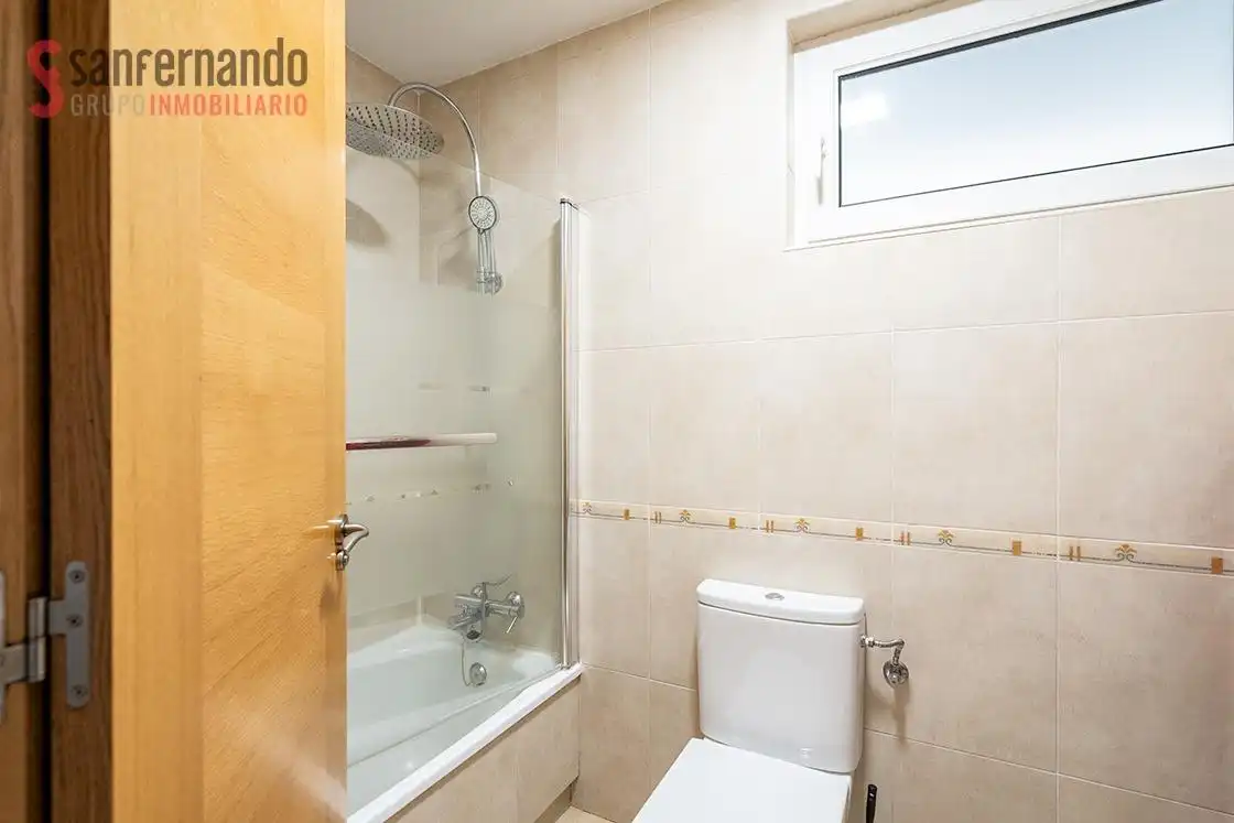 Baño de Planta baja en venta en Valle de Mena con Calefacción y Jardín privado