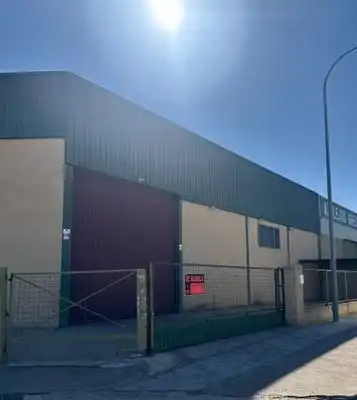 Vista exterior de Nau industrial de lloguer en Valmojado