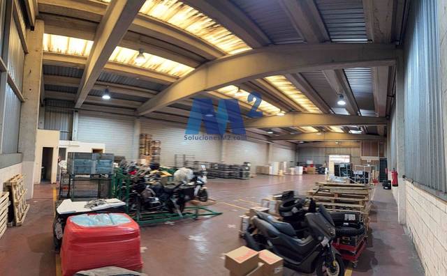 Nave industrial en Alquiler en El Barral Ferial