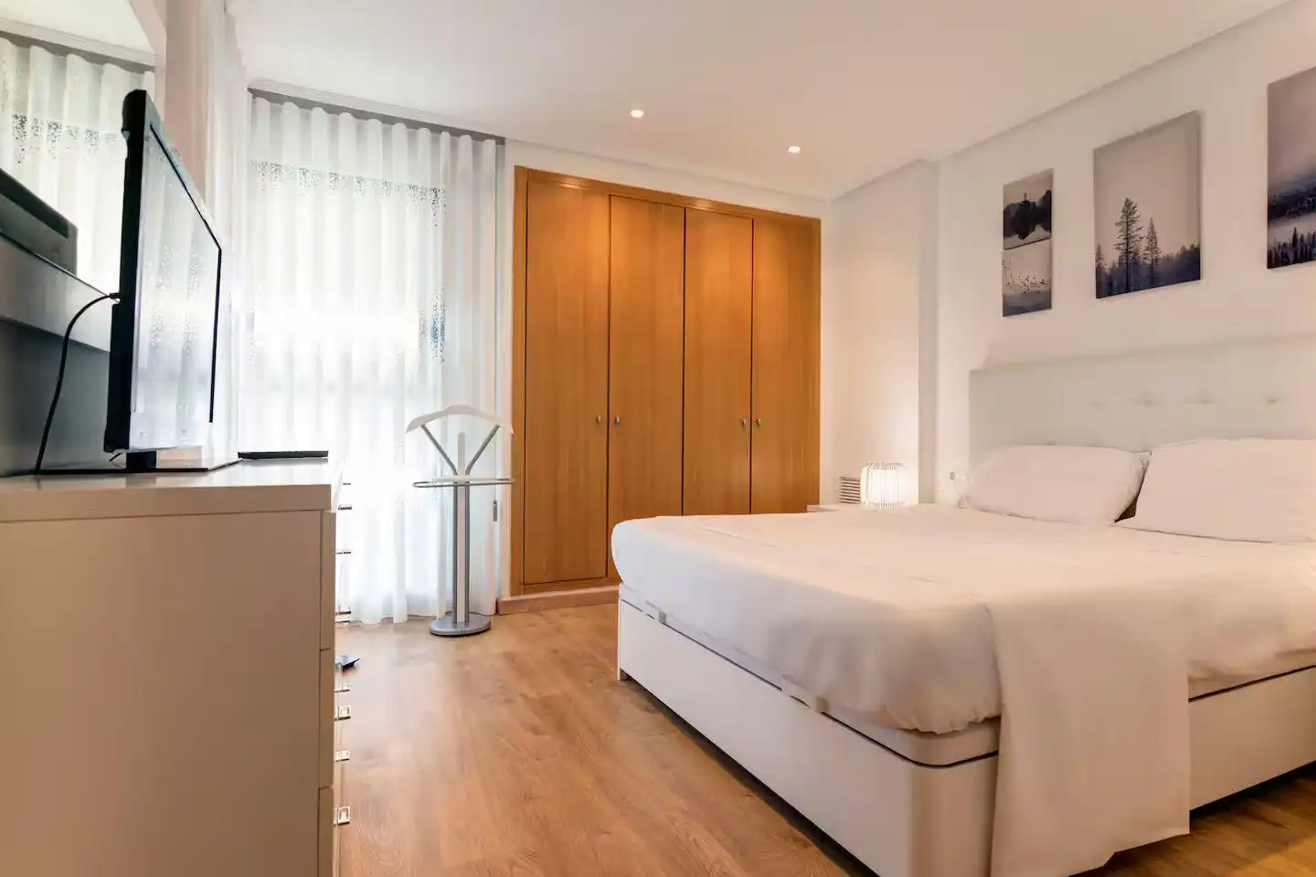 Flat for rent in Calle Santa Ángela de la Cruz, Encarnación - Regina