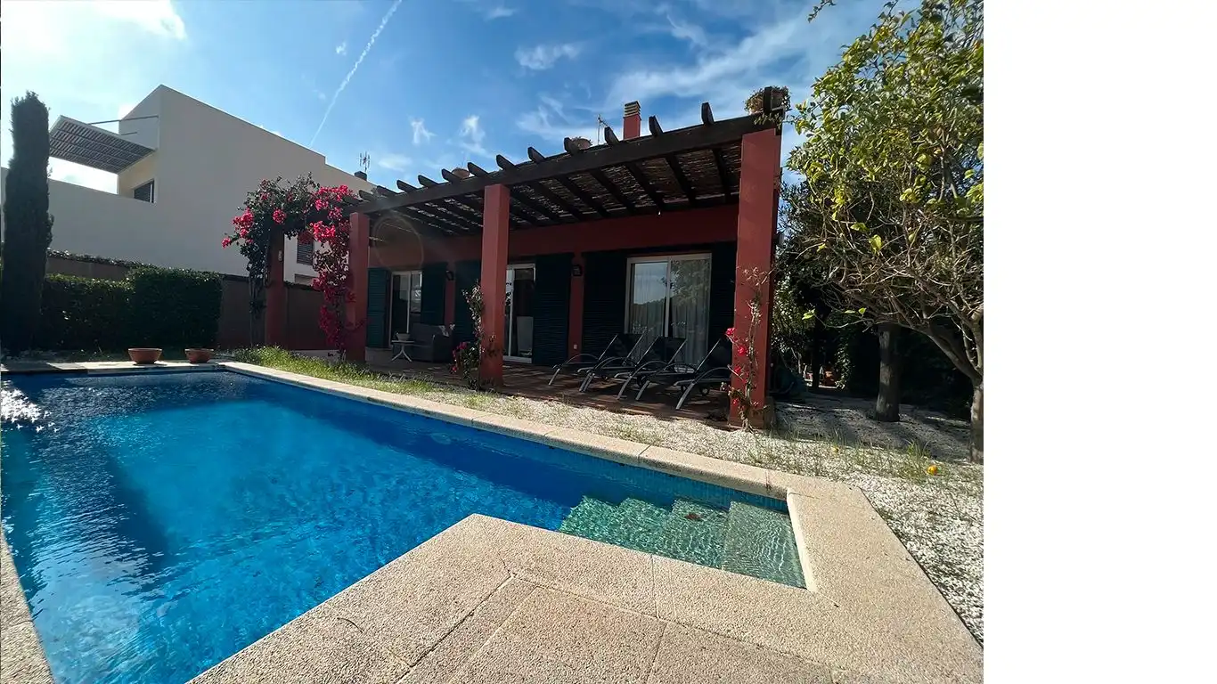 Swimming pool of Houses for rent in Sant Feliu de Guíxols  with Air Conditioner, Heating and Private garden