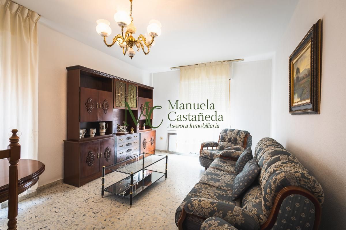 Pis en venda en Mérida amb Moblat i Balcó