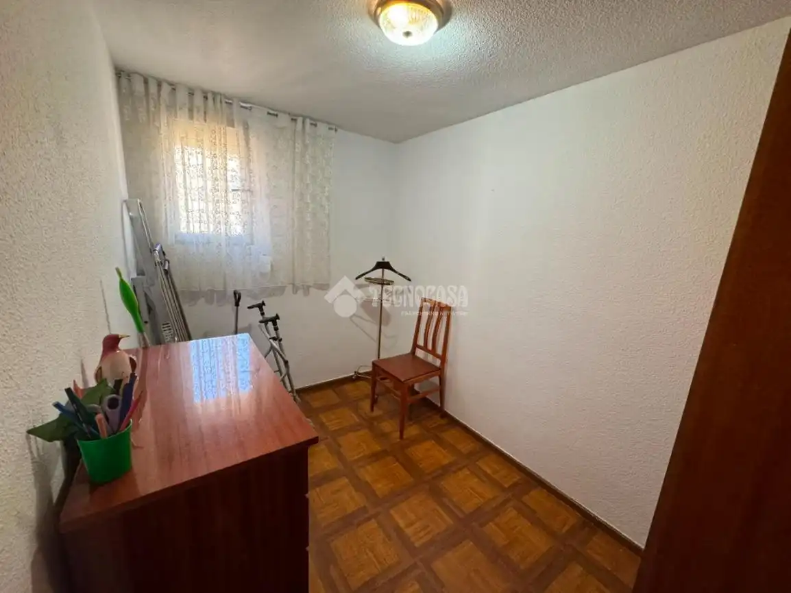 Bedroom of Flat for sale in Madrid
