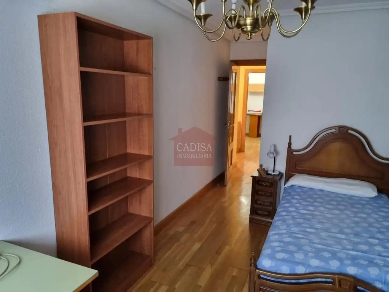 Bedroom of Flat for rent in Salamanca  with Heating, Parquet flooring and Furnished