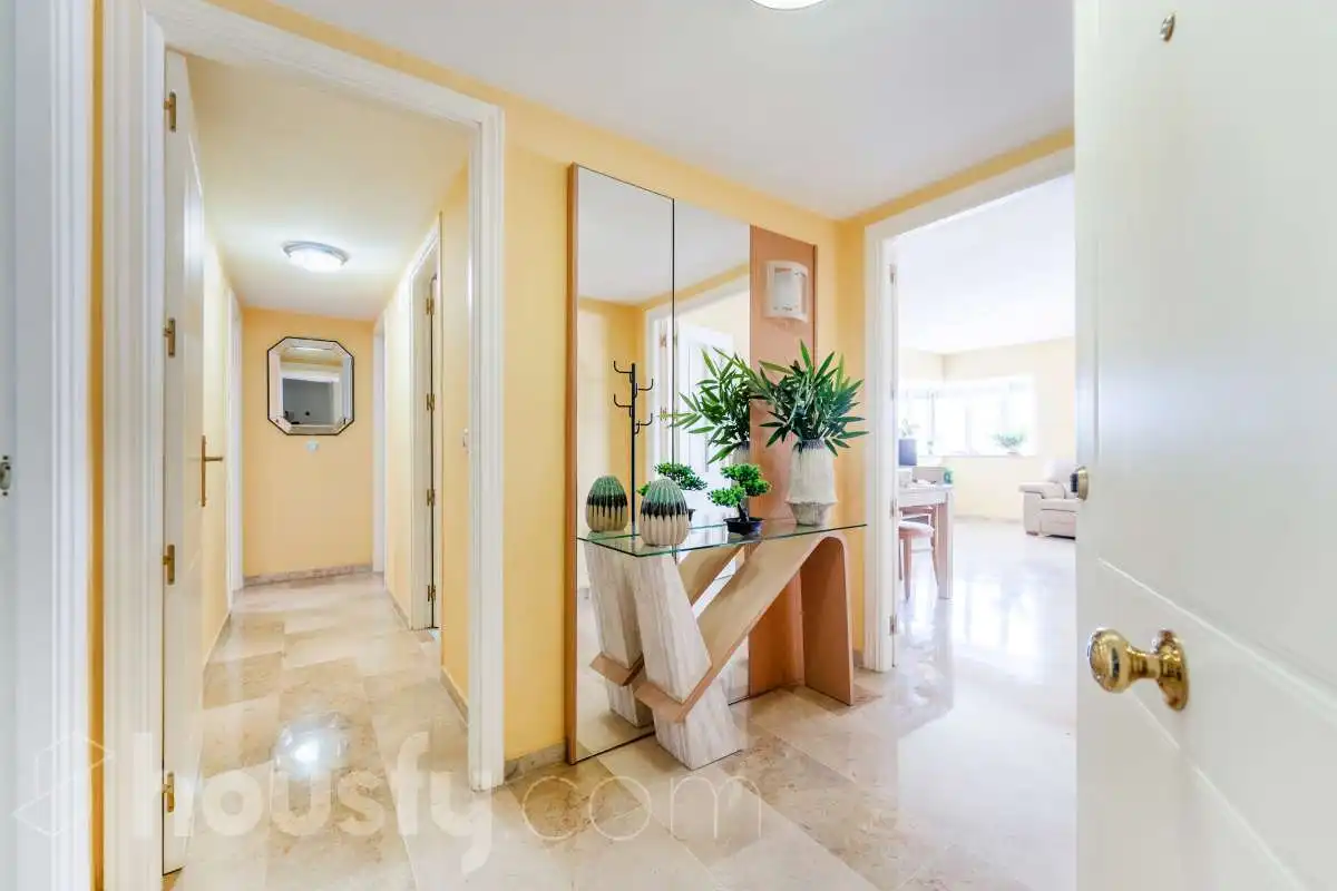 Flat for sale in Calle Edward Elgar, La Princesa