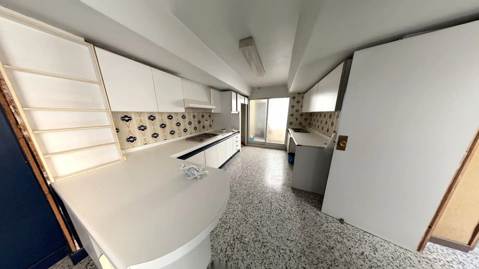 Flat with terrace for sale in Calle Maestro Bretón, imagen 2
