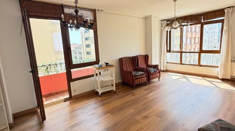 Foto 2 von Wohnung zum Verkauf in Calle Alta, 48, Numancia - San Fernando, Santander