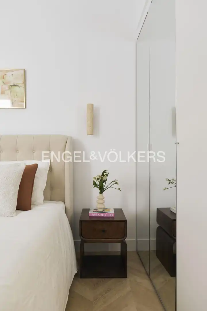 Schlafzimmer von Wohnung zur Miete in Centro
