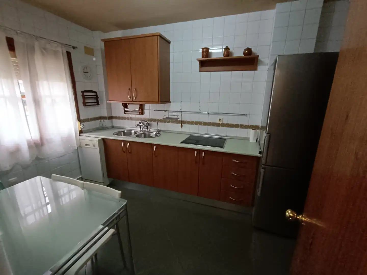 Casa adosada en venta en Brenes