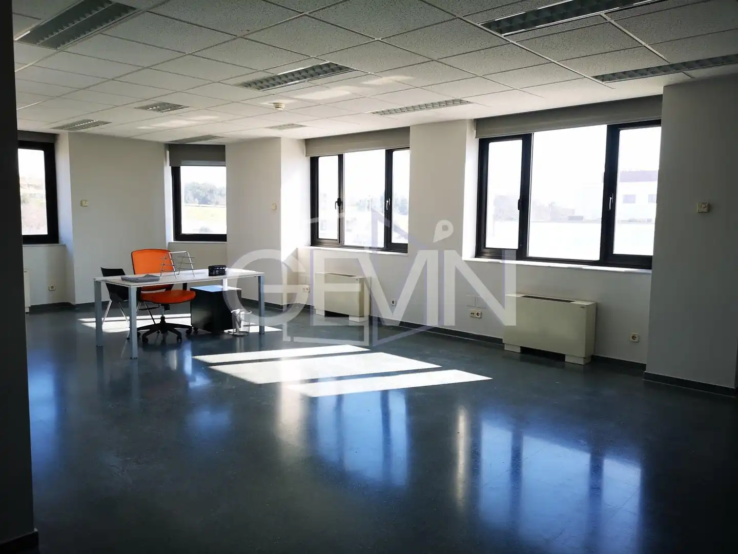 Bureau avec ascenseur à louer à Santa Perpètua de Mogoda, imagen 3