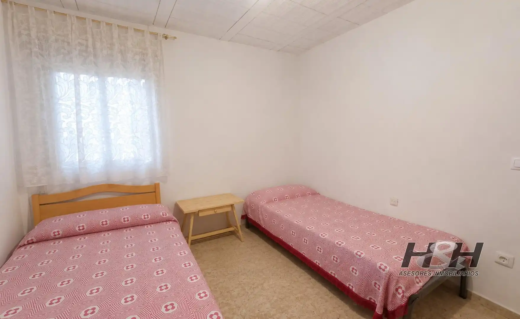 Dormitori de Casa o xalet en venda en Paterna amb Aire condicionat i Terrassa