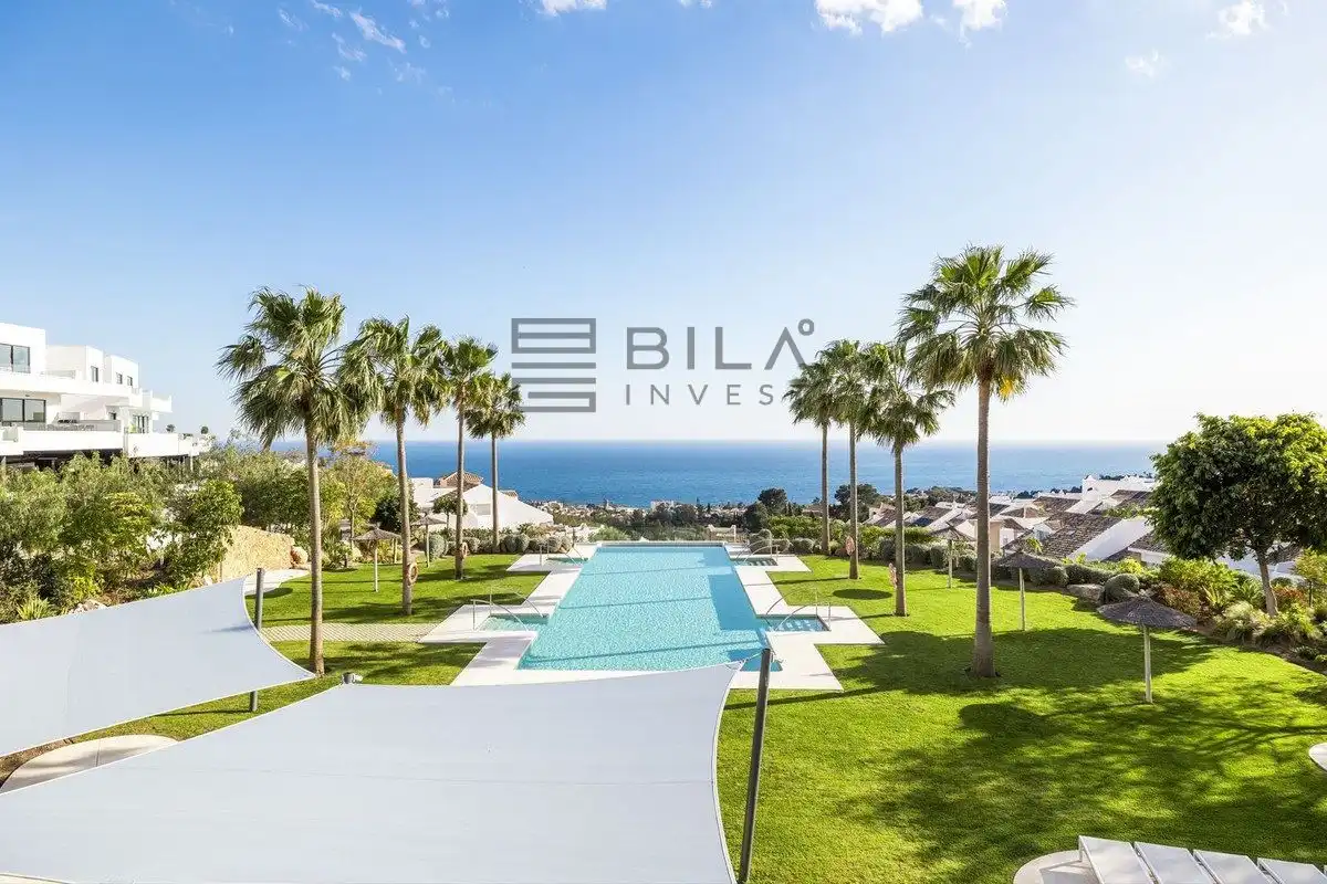 Villa mit Pool zum Verkauf in Urb. Big Blue