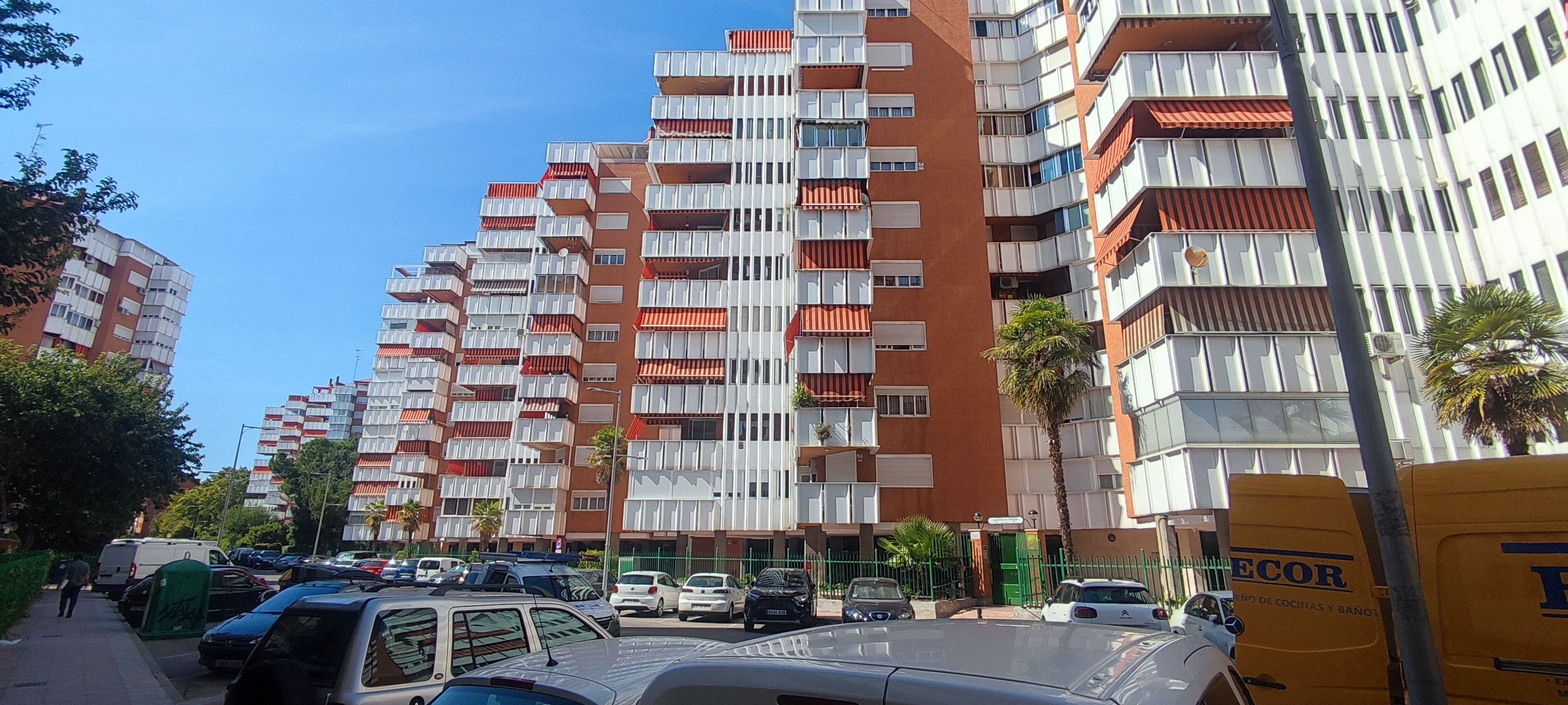 Flat for sale in Calle de los Hermanos Pinzón, Villafontana - Estoril I