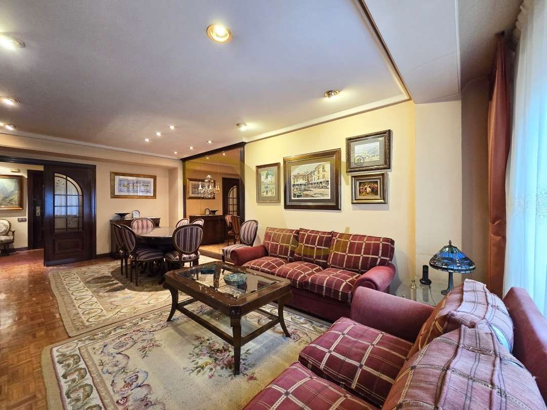 Living room of Flat for sale in Oviedo   with Heating, Terrace and Storage room