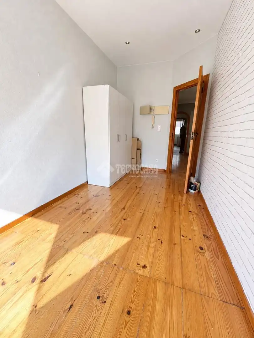 Habitación de Piso en venta en Zaragoza con Aire acondicionado, Calefacción y Parquet