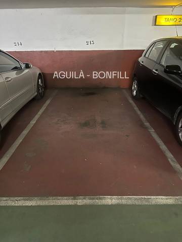 Garaje en Alquiler en Campos Elíseos, 5 en Dreta de l'Eixample