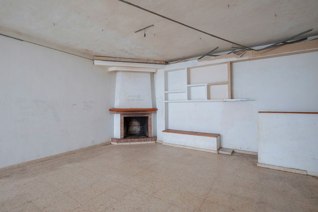Casa adosada en venta en Moguer