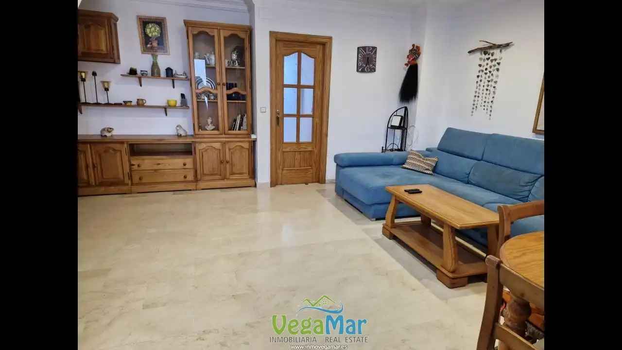 Dúplex de lloguer a De La Indepedencia, La Herradura centro