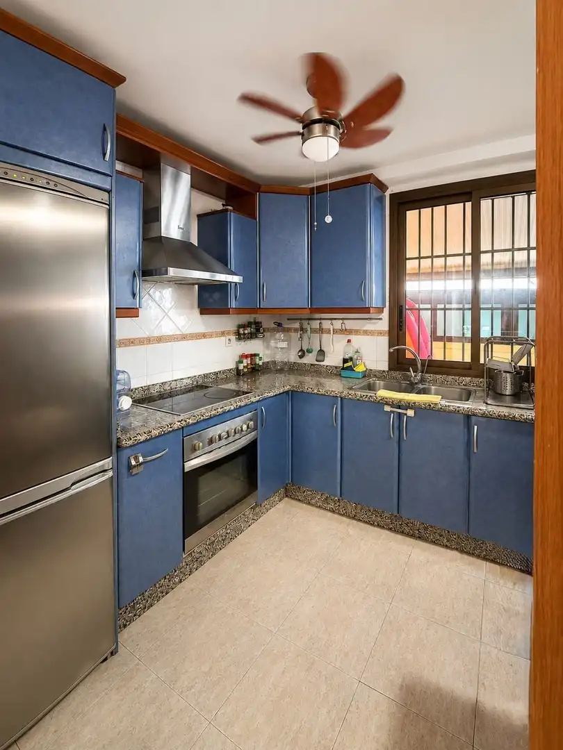 Cocina de Casa adosada en venta en San Miguel de Abona con Terraza y Piscina comunitaria