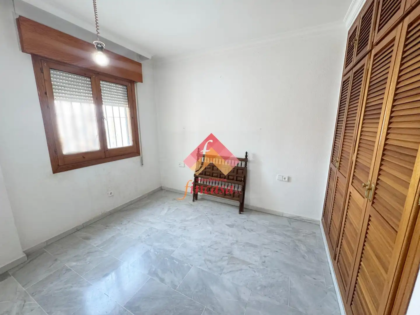 Habitación de Piso en venta en Ronda con Calefacción, Trastero y Amueblado